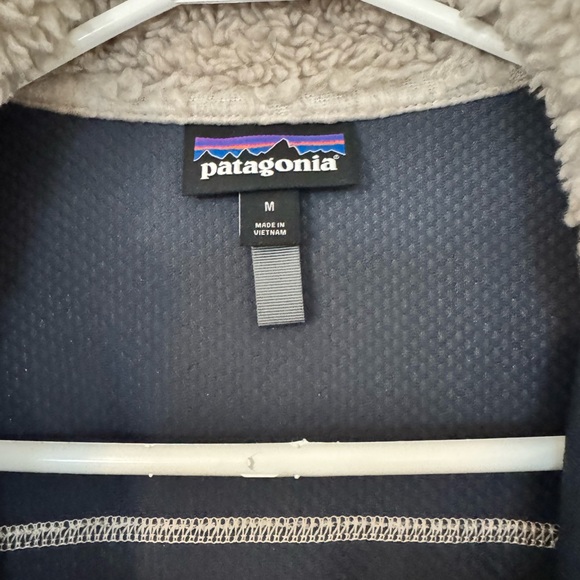 Patagonia Classic Retro-X Sherpa-Lined Jacket - Picture 2 of 4